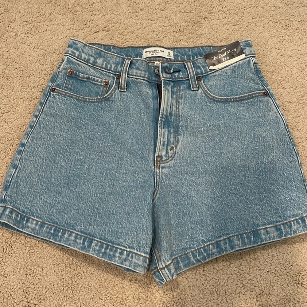 Abercrombie - Curve Love High Rise Dad Short Size 27 / 4